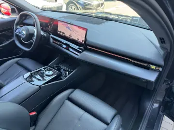 BMW 520i Lim Metallic adapt.LED Leder Kamera DA 18