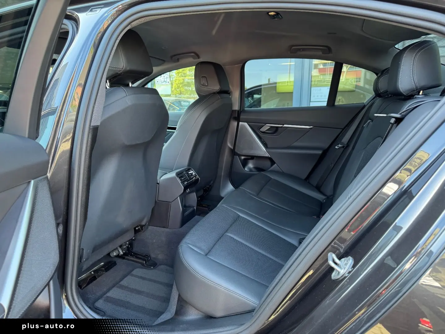 BMW 520i Lim Metallic adapt.LED Leder Kamera DA 18