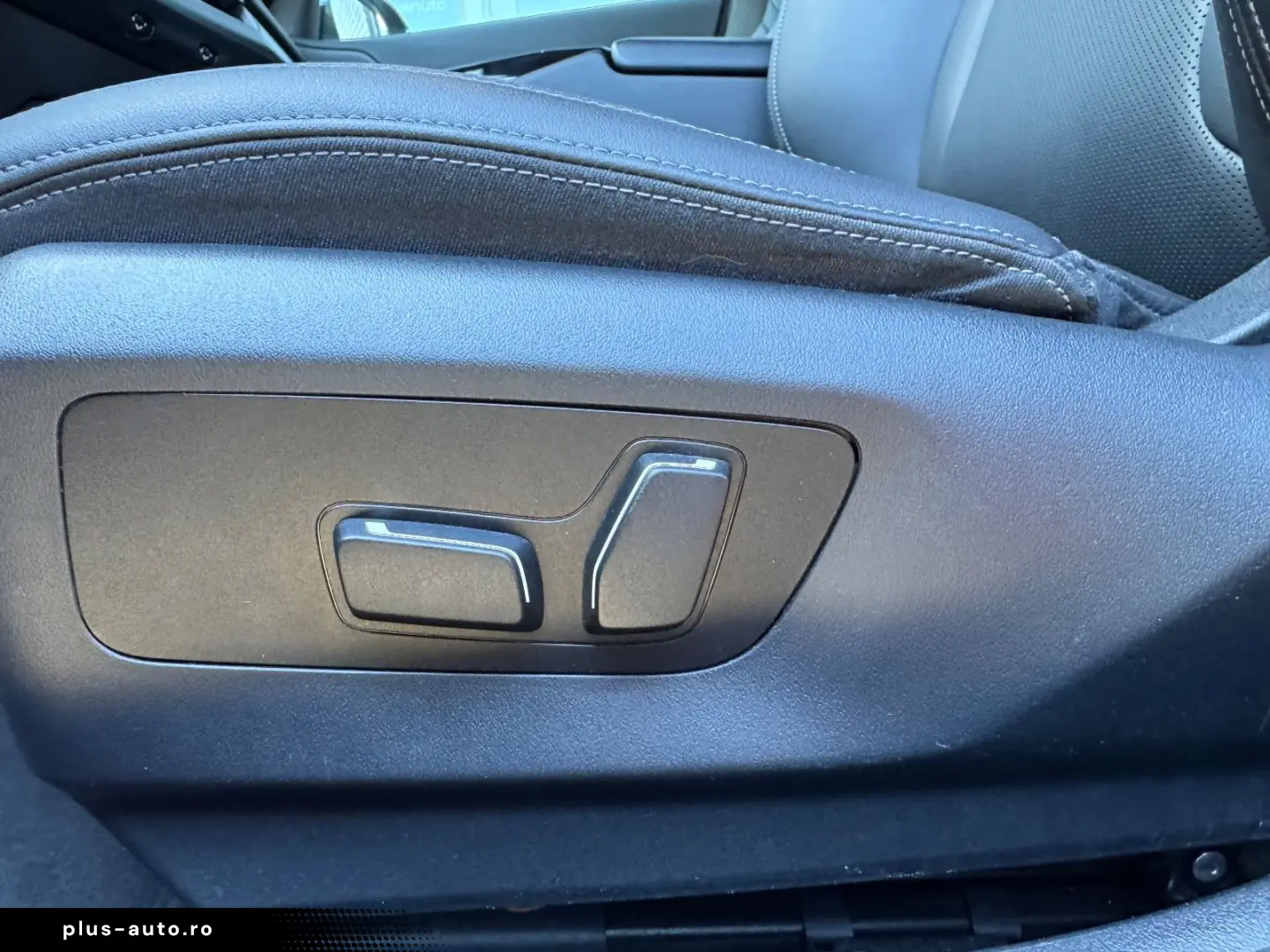 BMW 520i Lim Metallic adapt.LED Leder Kamera DA 18