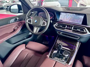BMW X7 40d M Sport Laser Pano ACC Individual 360 22