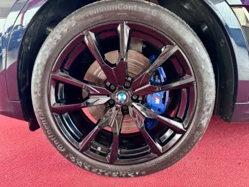 BMW X7 40d M Sport Laser Pano ACC Individual 360 22