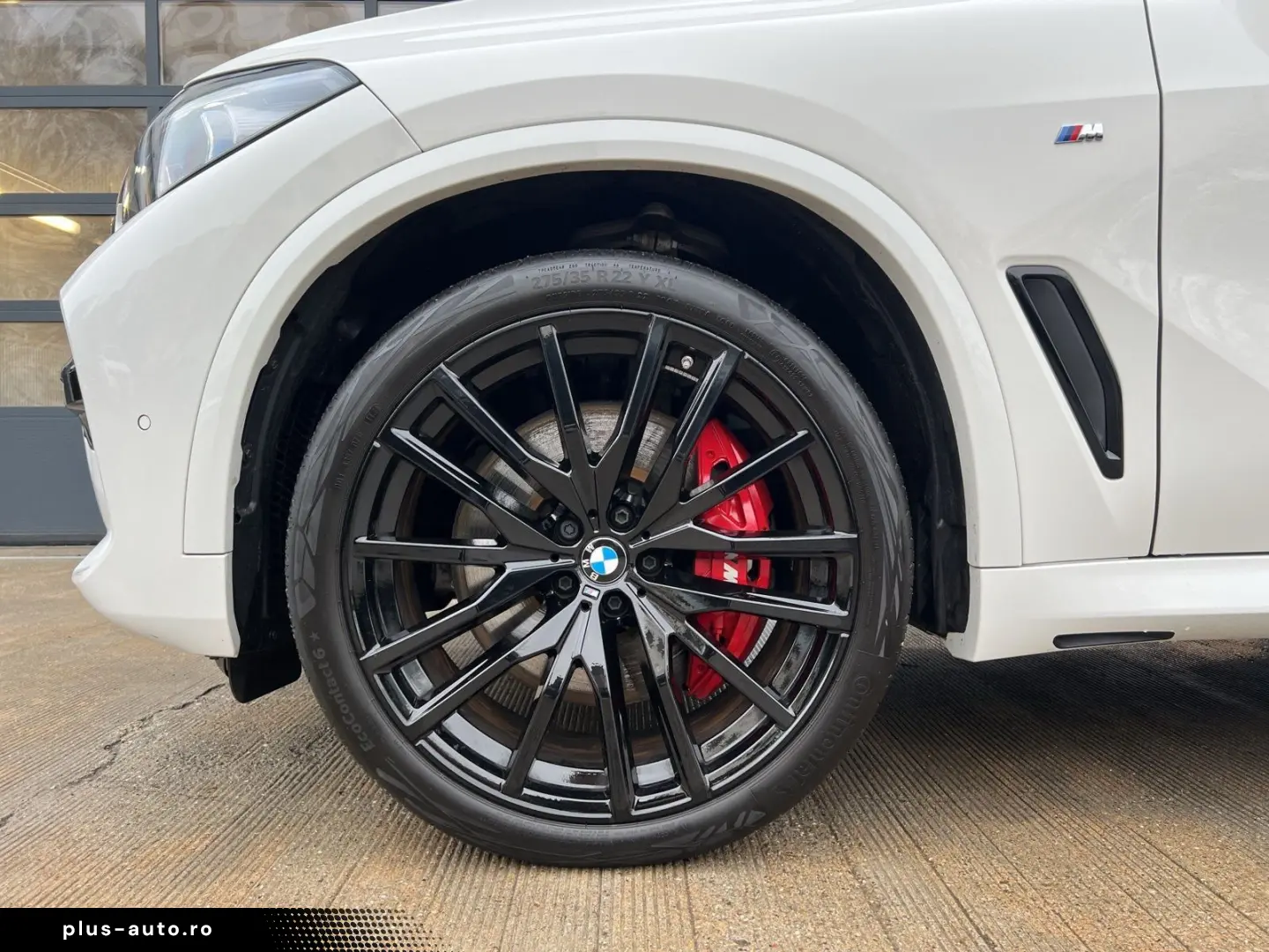 BMW X5 xDrive40d M Sport AHK Laser Pano Standhzg HK