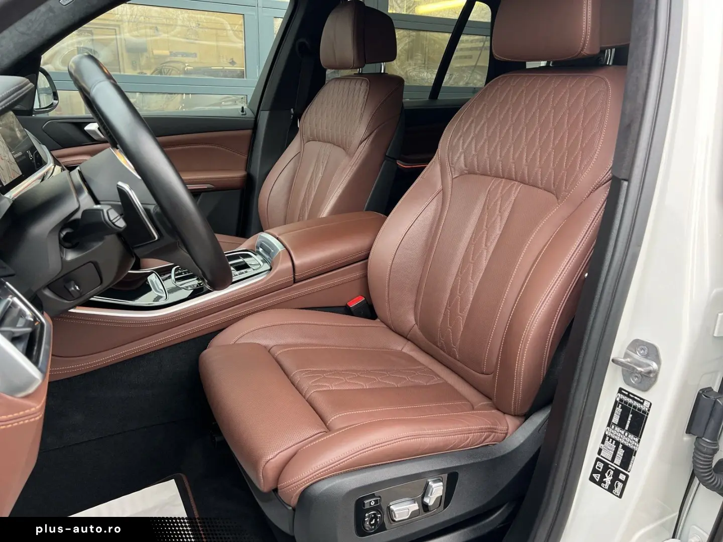 BMW X5 xDrive40d M Sport AHK Laser Pano Standhzg HK