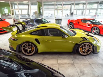 PORSCHE 911 GT3RS PTS Lindgrün Weissach PCCB LIFT SONDER