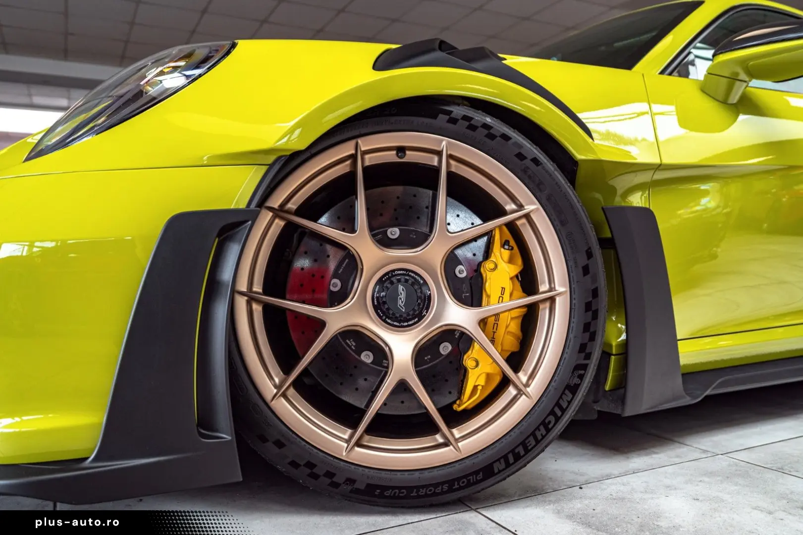 PORSCHE 911 GT3RS PTS Lindgrün Weissach PCCB LIFT SONDER