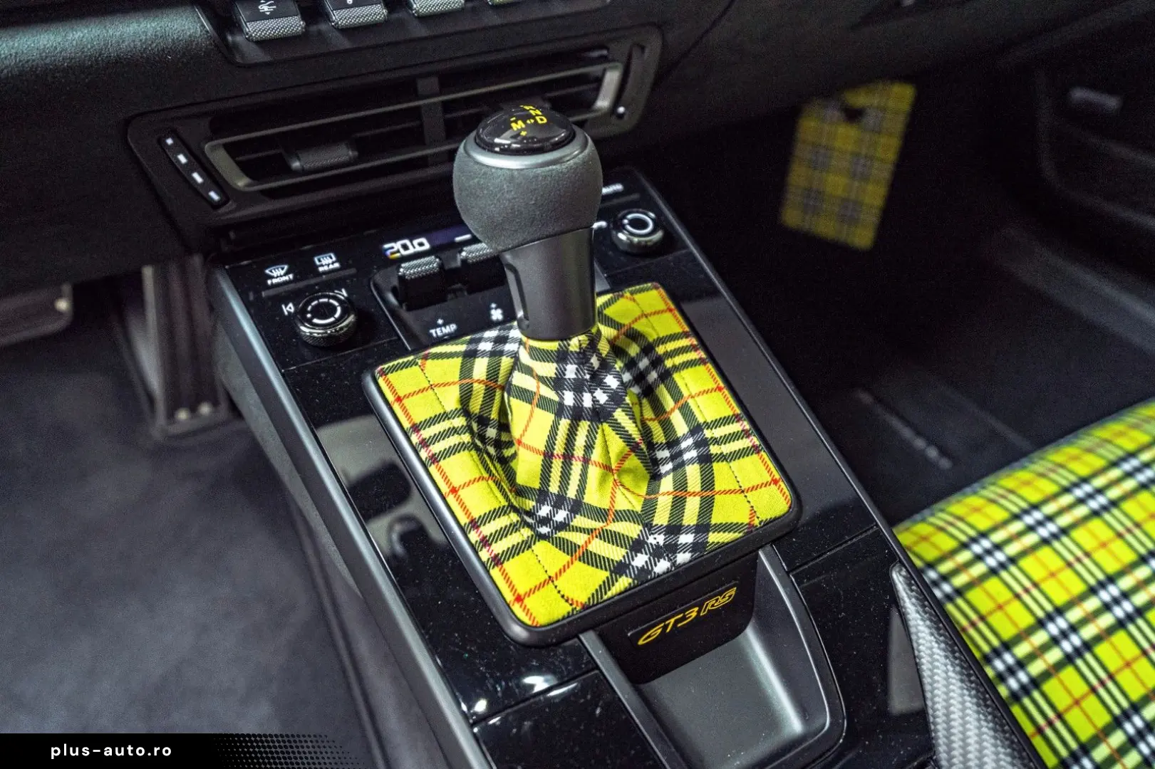 PORSCHE 911 GT3RS PTS Lindgrün Weissach PCCB LIFT SONDER