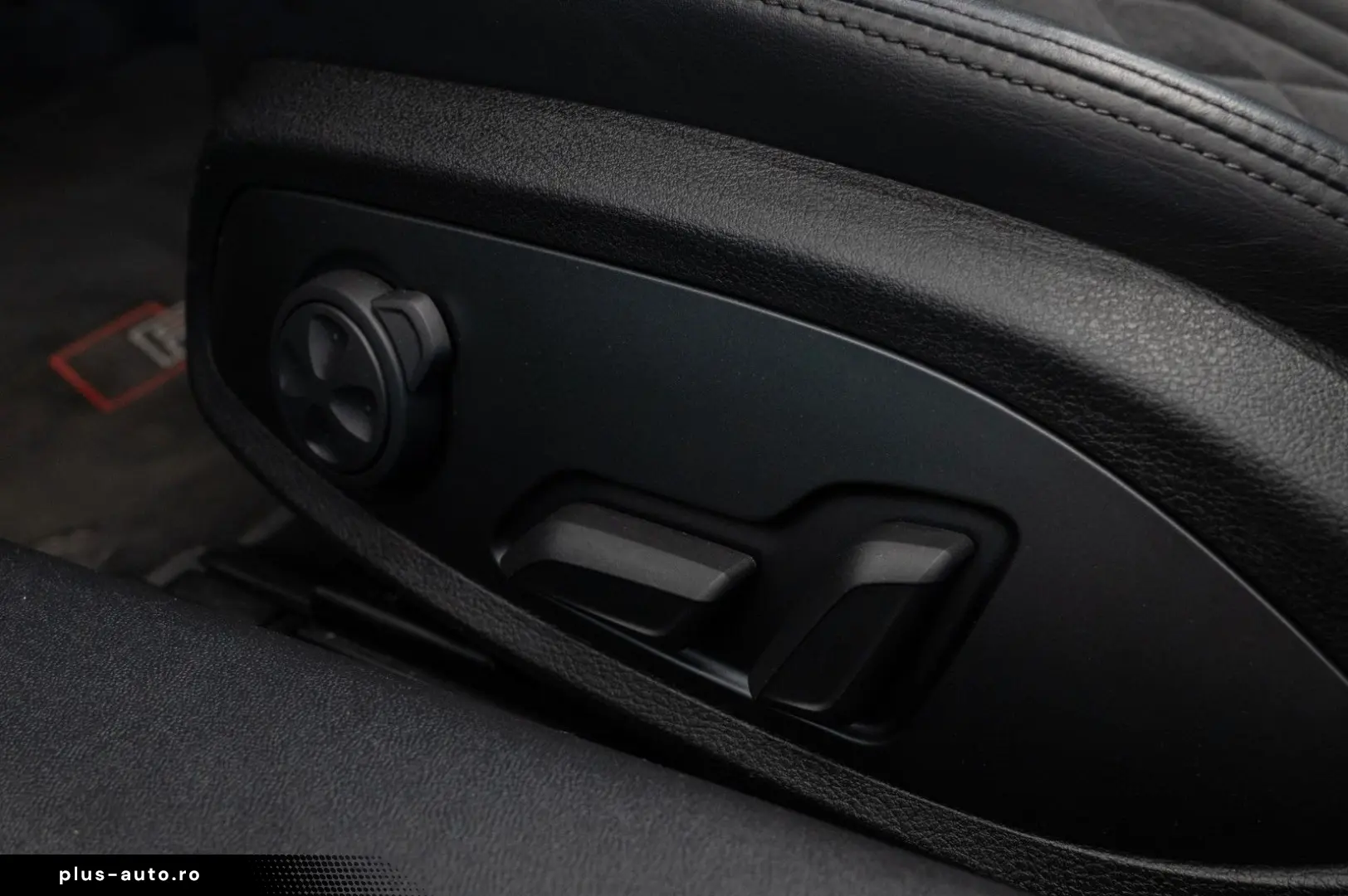 AUDI TTRS Roadster quattro RS-AGA RS-SITZE B&O B&O