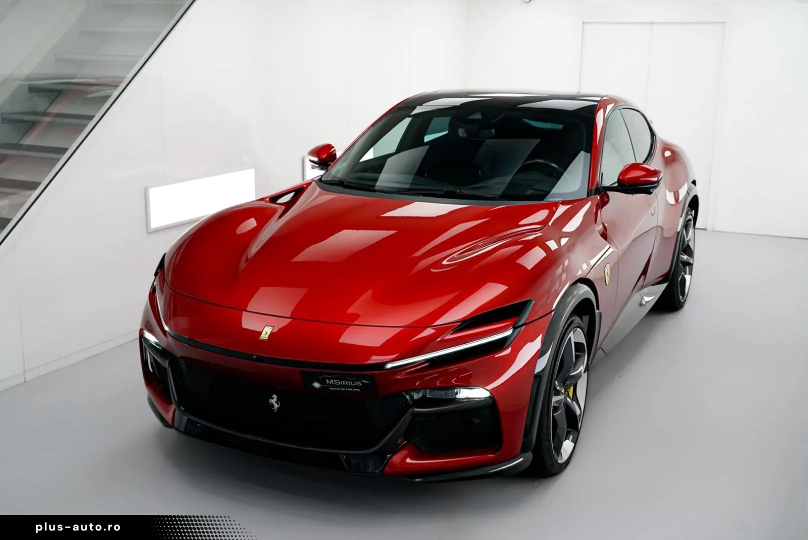 FERRARI Purosangue V12 DCT 4WD