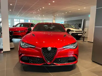 ALFA ROMEO Giulia Quadrifoglio