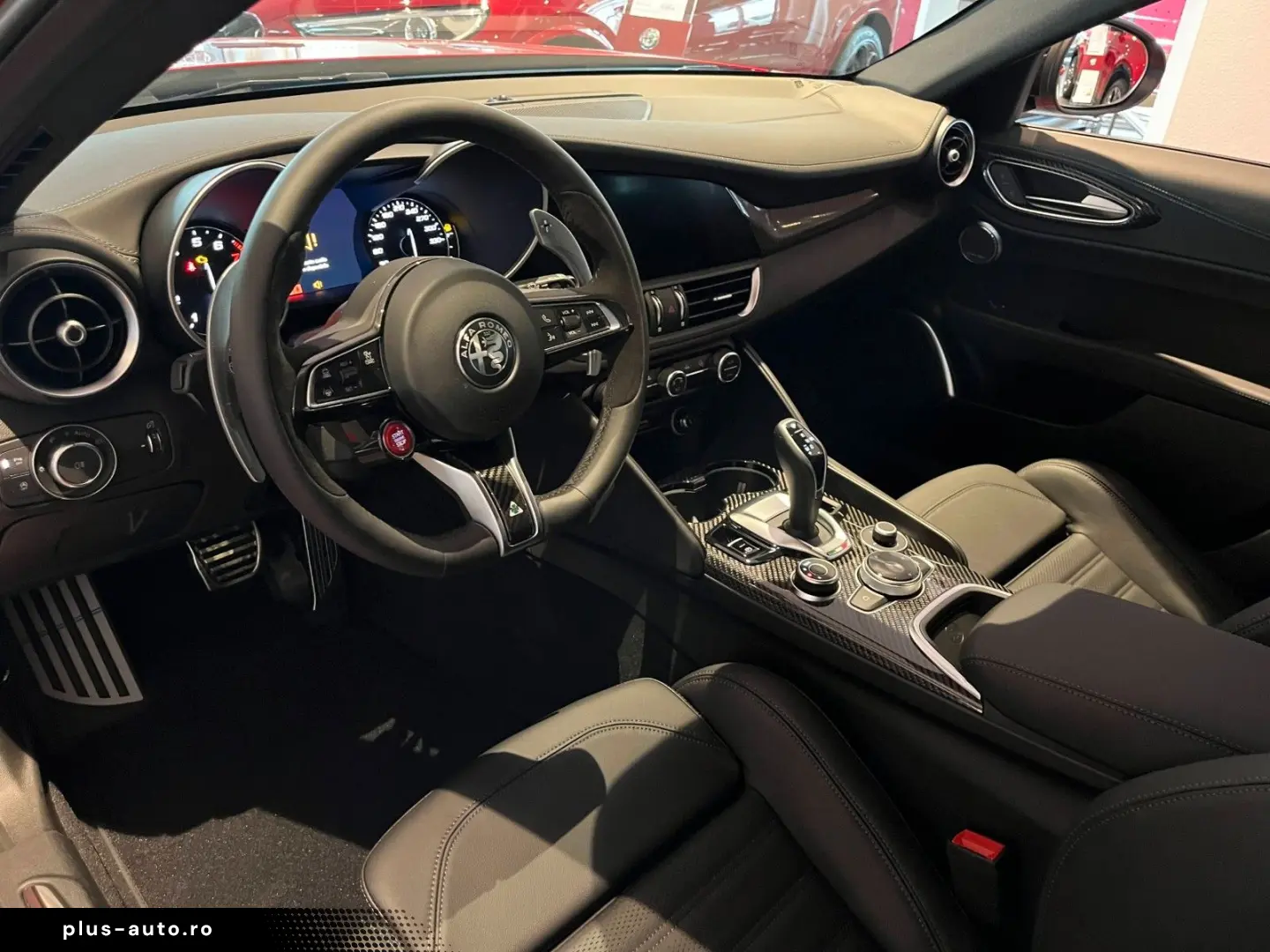 ALFA ROMEO Giulia Quadrifoglio