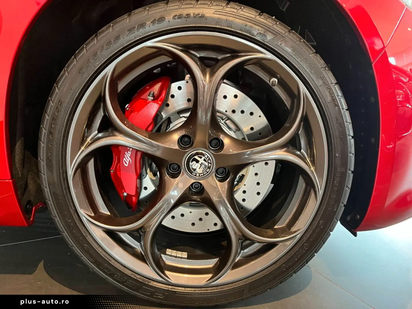 ALFA ROMEO Giulia Quadrifoglio