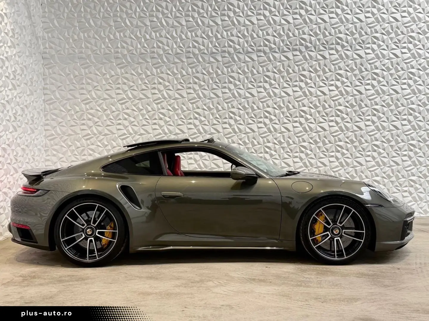 PORSCHE 911 Turbo S Carbon Luft Matrix Panorama Keramik