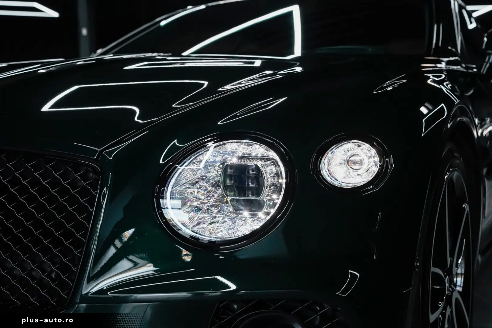 BENTLEY Continental GT V8 Mulliner Blackline-Panorama