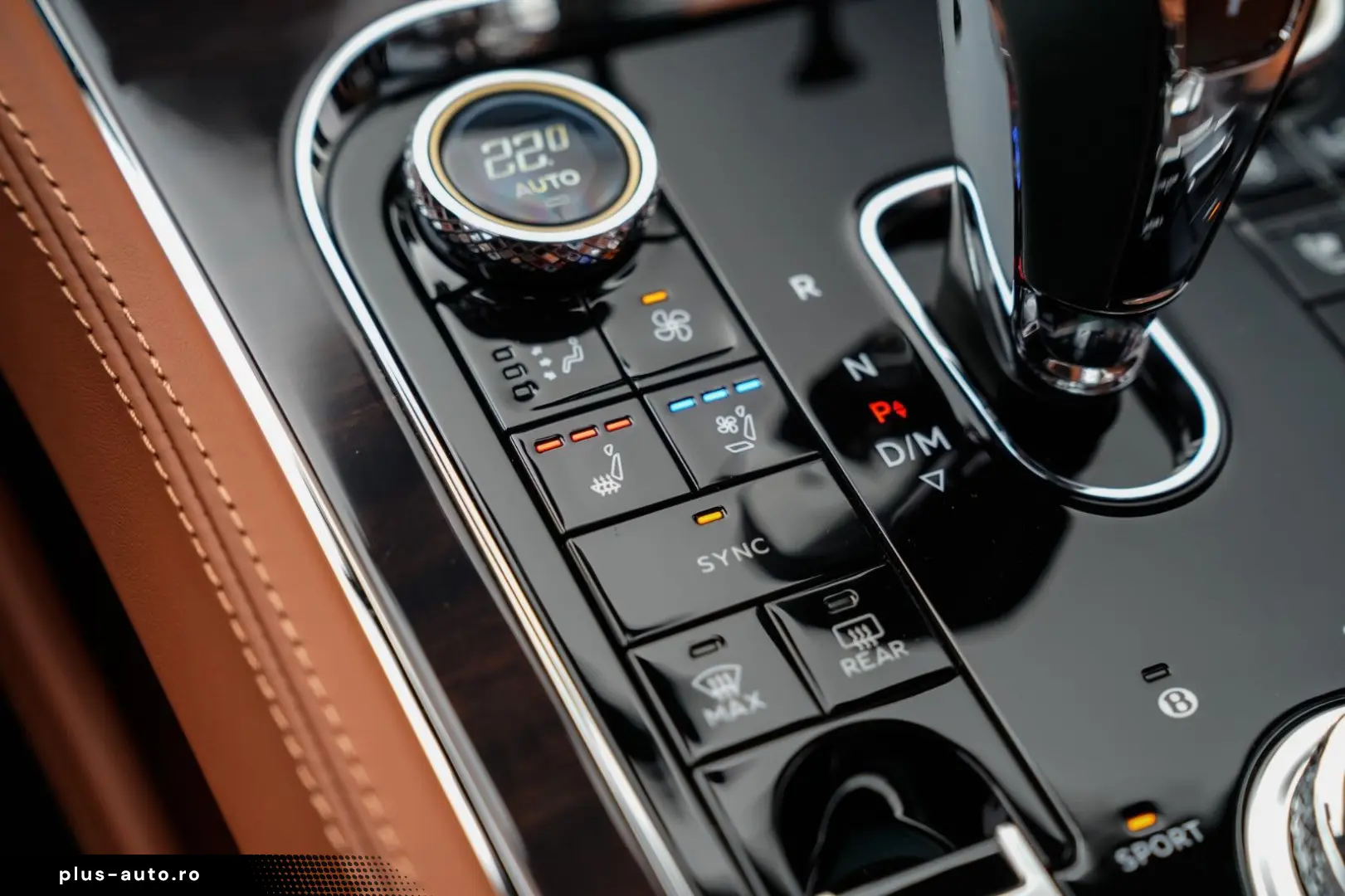 BENTLEY Continental GT V8 Mulliner Blackline-Panorama
