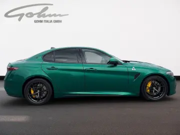 ALFA ROMEO Giulia Quadrifoglio