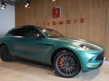 ASTON MARTIN DBX 4.0 V8 U-Frei BRD  Racing Green  23 Zoll