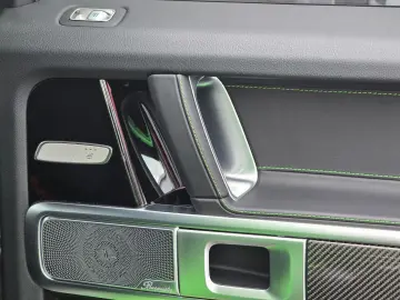 MERCEDES-BENZ G 63 AMG AMG G 63 Burm Magno Green S.d…