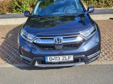 Honda CR-V hybrid