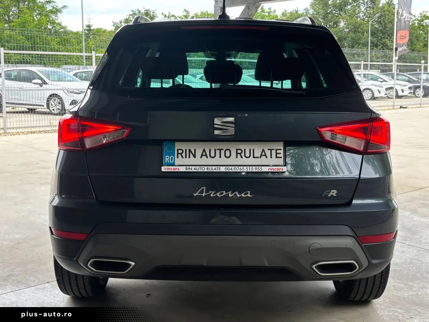 Seat Arona