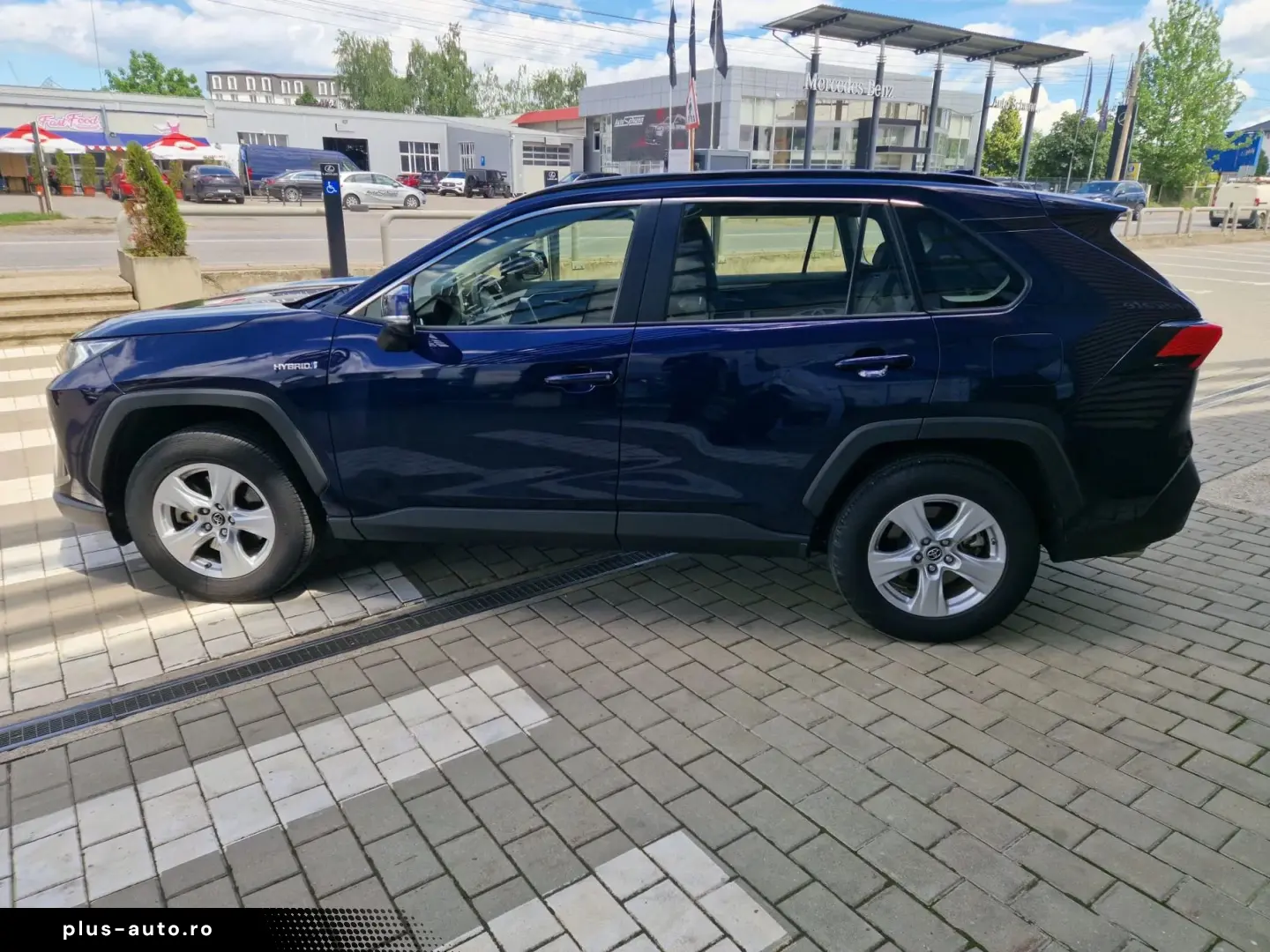 Toyota Rav-4