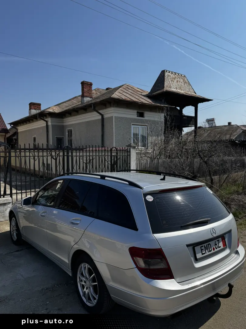 Mercedes-Benz C 220