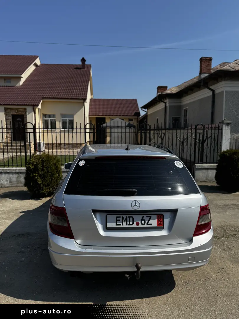 Mercedes-Benz C 220