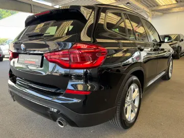 BMW X3 xDrive 20 d M 8FACH V.Historie SitzH NAV