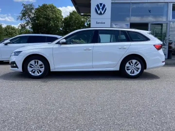 SKODA Octavia Combi 2.0 TDI DSG Ambition SMART-LINK VI