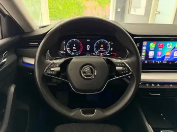 SKODA Octavia Combi Clever ACC KAMERA MASSAGE CARPLAY