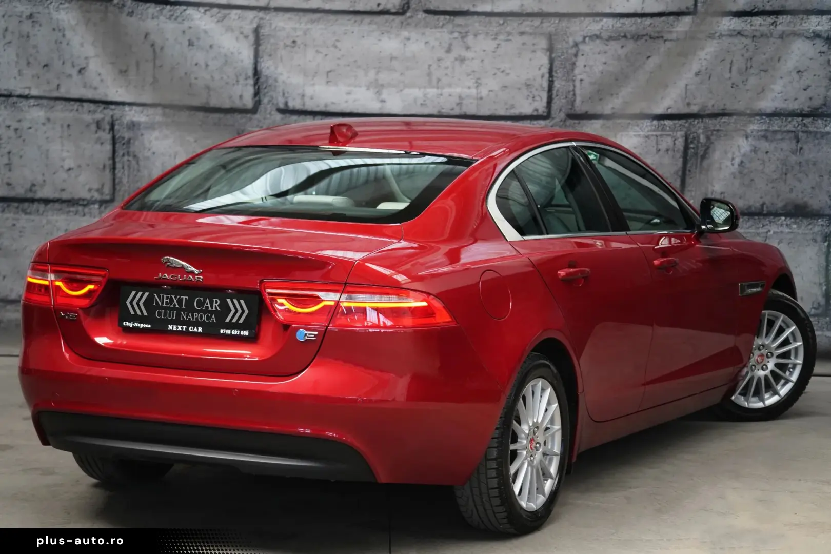 Jaguar Xe