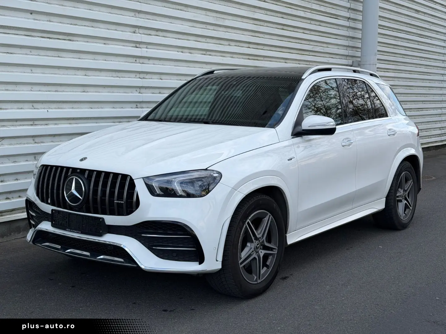 MERCEDES-BENZ GLE 350 4Matic AMG Panorama Burmester