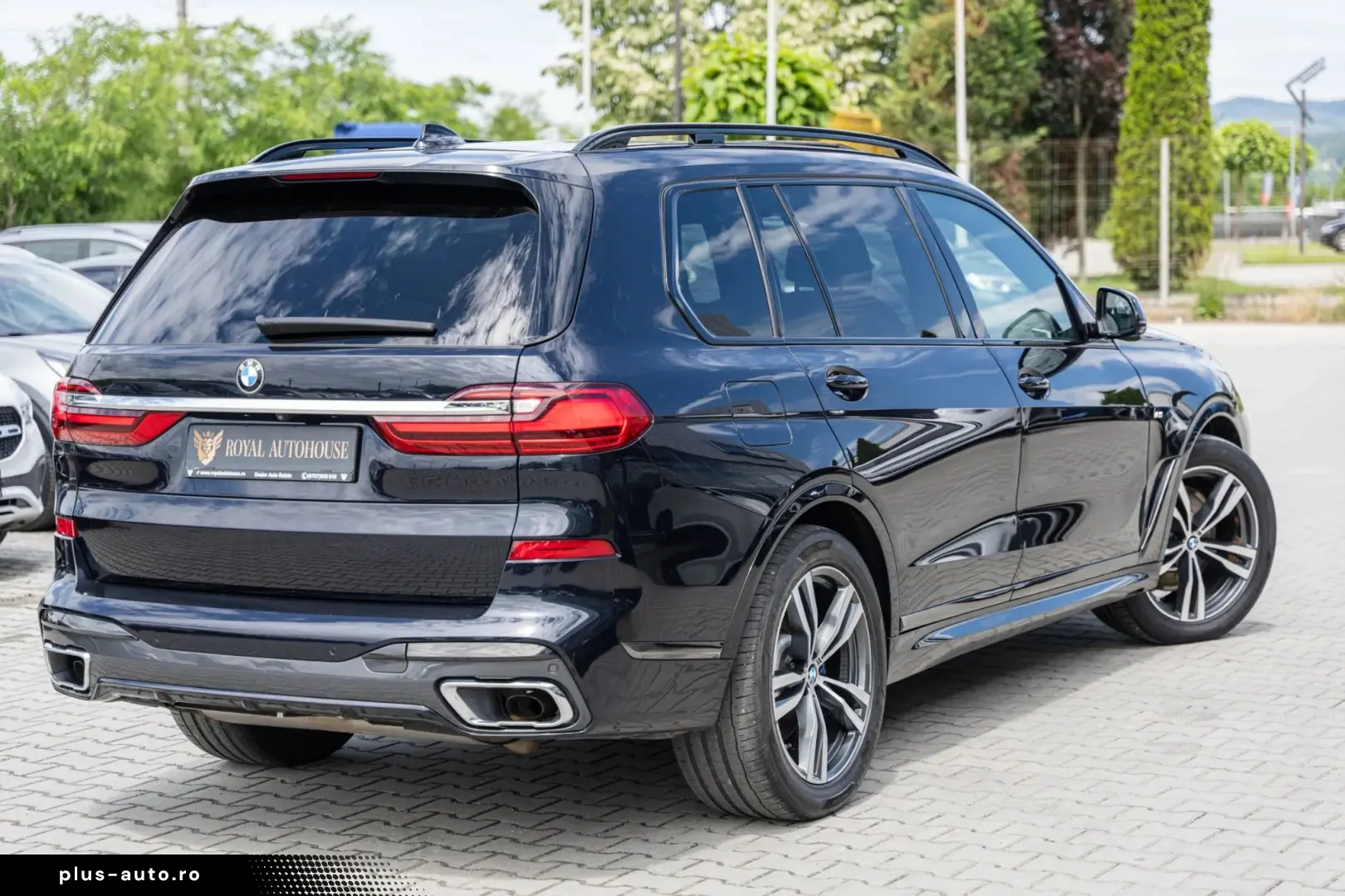 Bmw X-7