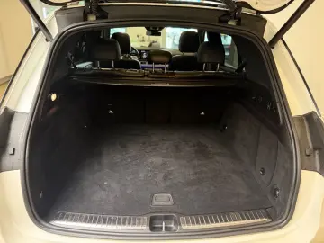 MERCEDES-BENZ GLE 300 d 4Matic AMG  PANO   LIFT   BURM