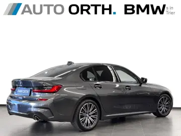BMW 320d Limousine AUT. M-SPORT NAVI KAMERA
