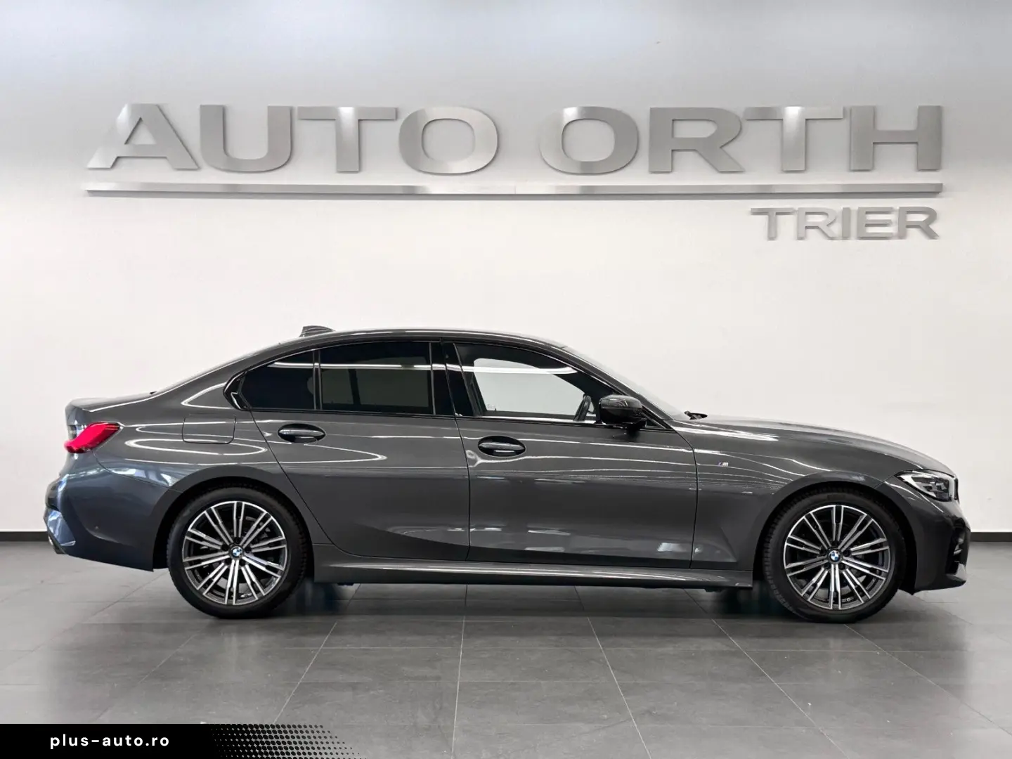 BMW 320d Limousine AUT. M-SPORT NAVI KAMERA