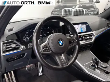 BMW 320d Limousine AUT. M-SPORT NAVI KAMERA