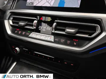 BMW 320d Limousine AUT. M-SPORT NAVI KAMERA