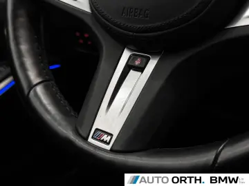 BMW 320d Limousine AUT. M-SPORT NAVI KAMERA