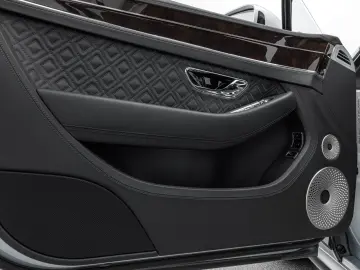 BENTLEY Continental GT Speed   Carbon Ceramic Brakes