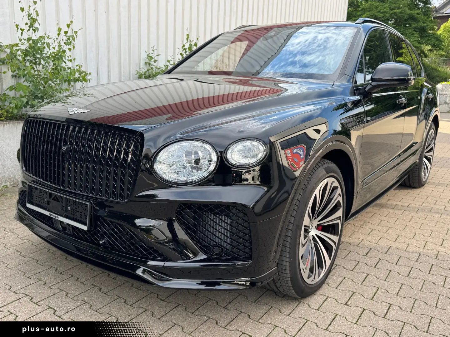 BENTLEY Bentayga Azure Blackline Sport Carbon
