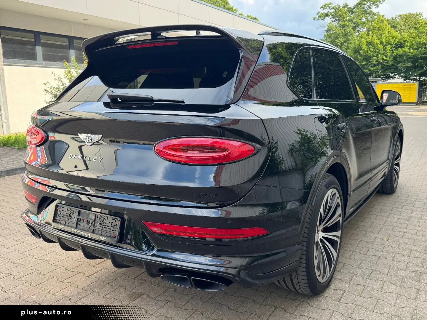 BENTLEY Bentayga Azure Blackline Sport Carbon