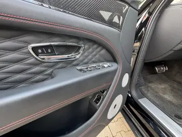 BENTLEY Bentayga Azure Blackline Sport Carbon