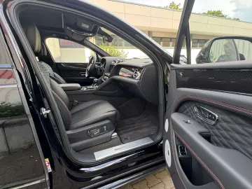 BENTLEY Bentayga Azure Blackline Sport Carbon