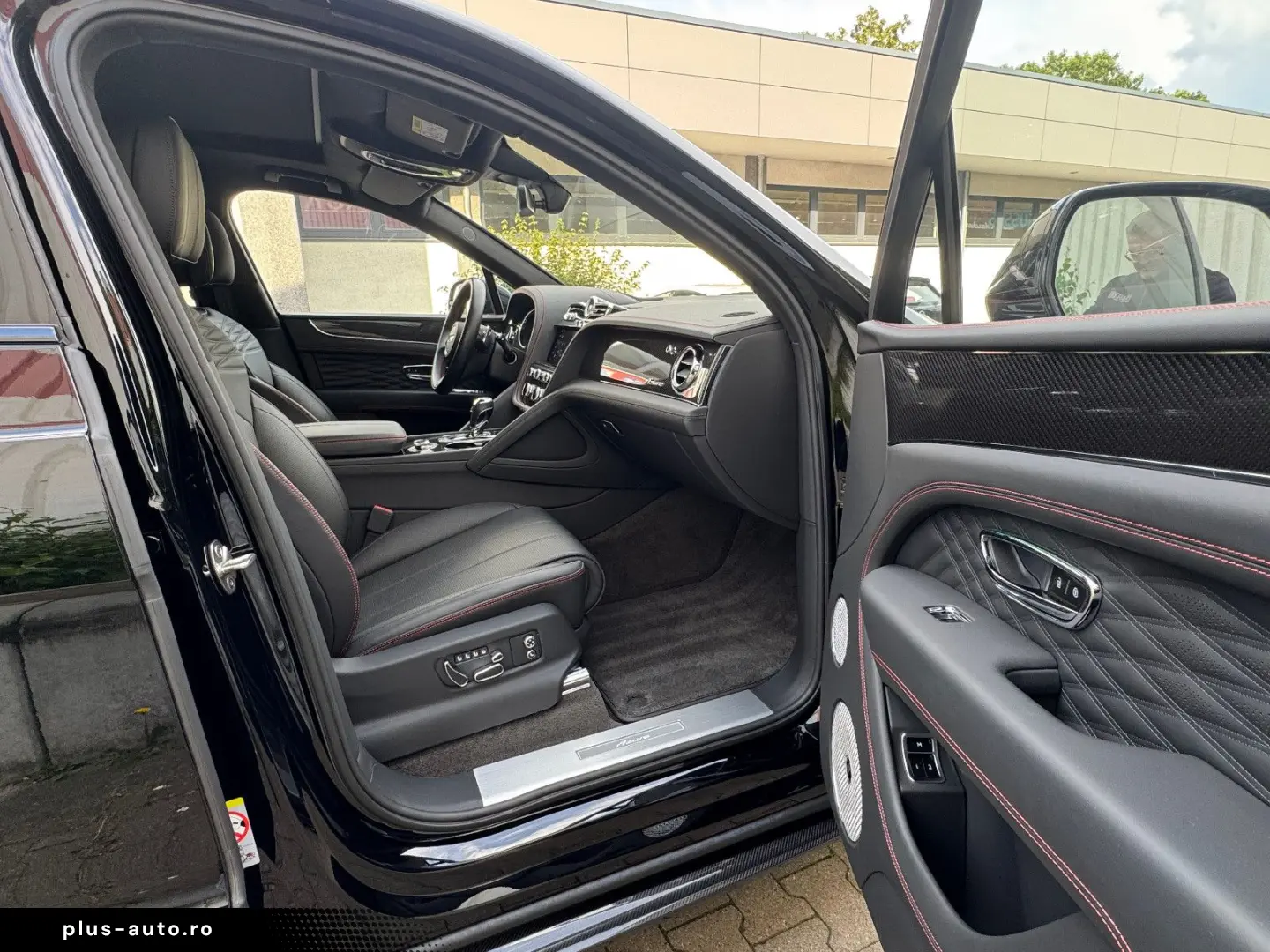 BENTLEY Bentayga Azure Blackline Sport Carbon