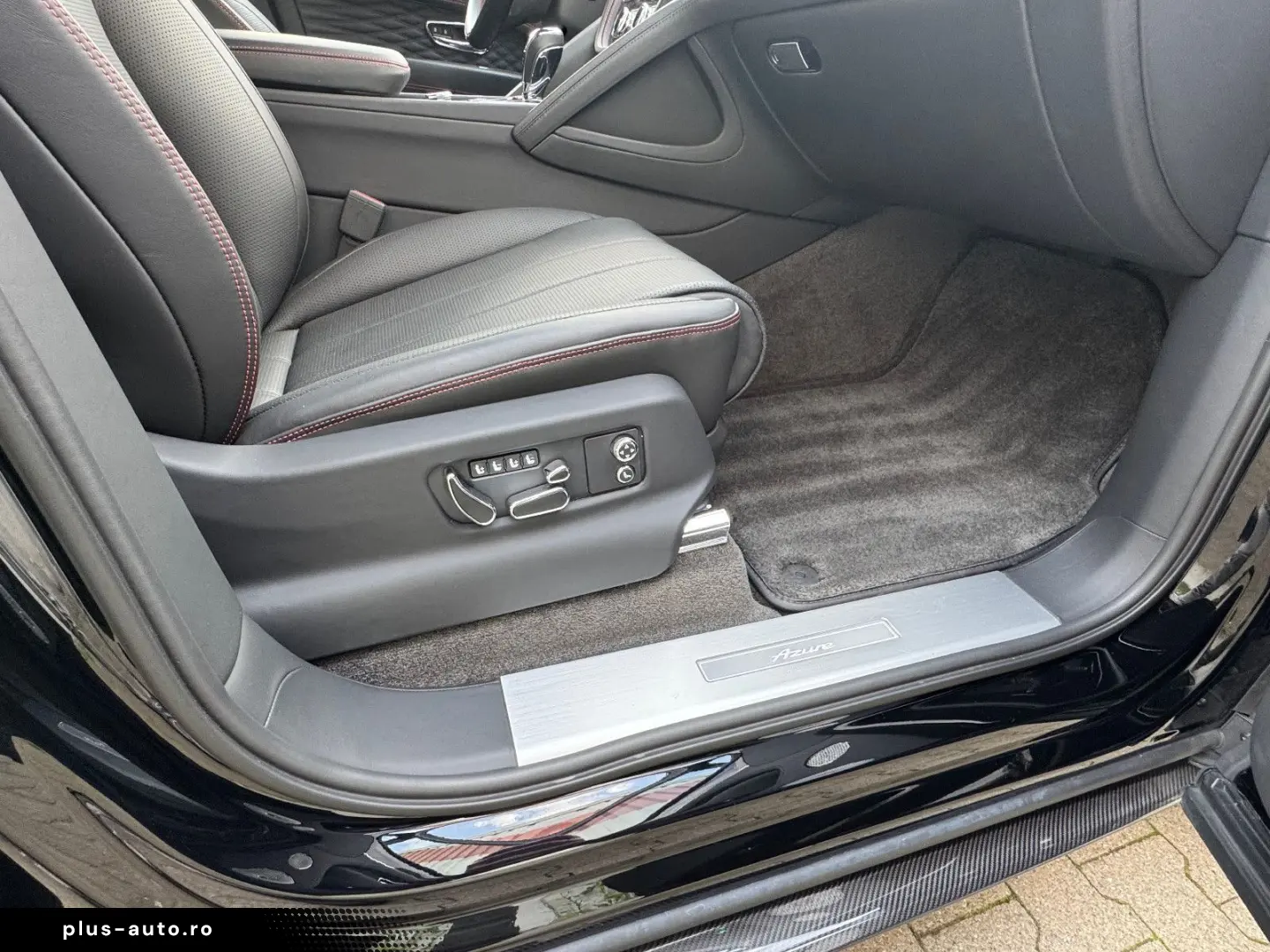 BENTLEY Bentayga Azure Blackline Sport Carbon