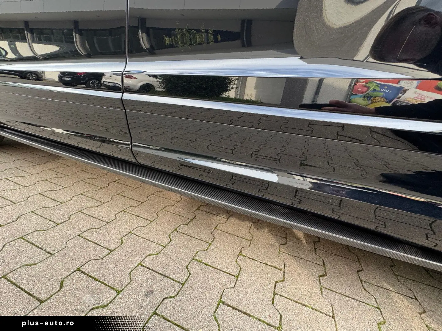 BENTLEY Bentayga Azure Blackline Sport Carbon
