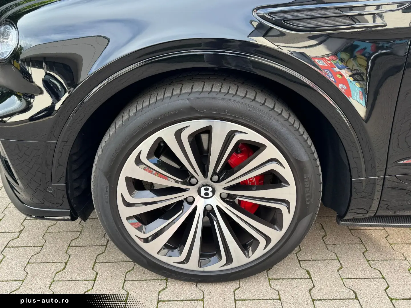 BENTLEY Bentayga Azure Blackline Sport Carbon