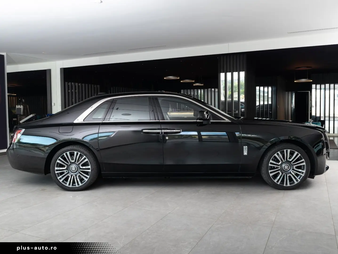 ROLLS ROYCE Ghost