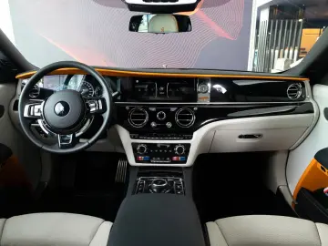 ROLLS ROYCE Ghost