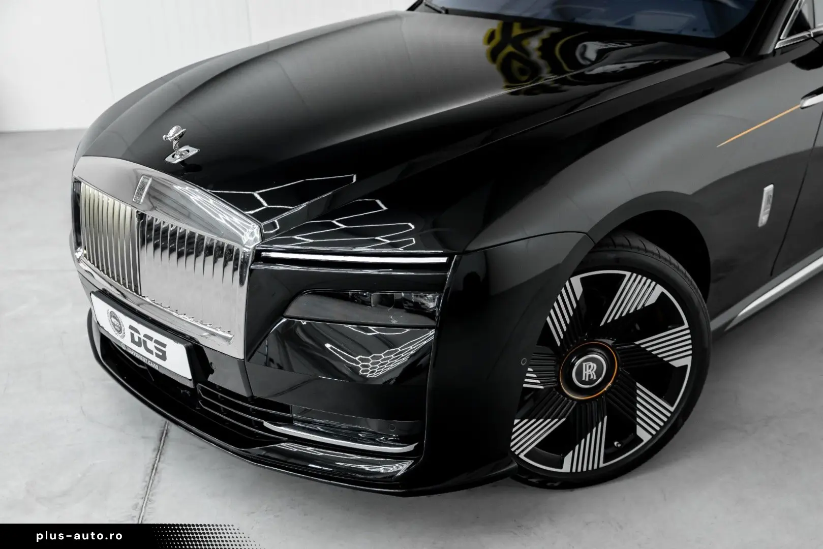 ROLLS ROYCE Spectre